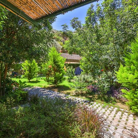 Harnup Apart Kas Exterior foto